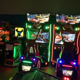 MUGS N' JUGS FAMILY GRILLE - Updated May 2025 - 38 Photos & 75 ...
