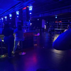 Club Thirty IV - Inside