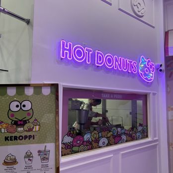 Hello Kitty Cafe - Inside - Cafes Near Me - Irvine, California