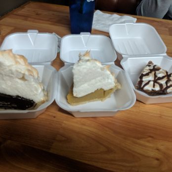 Country Store - Chocolate pie, butterscotch pie, Smores pie - Southern Near Me - Bradfordsville, Kentucky