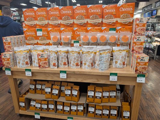 Caraluzzi's Danbury Market by null