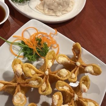 Mai Thai Restaurant - A-6 Crab Rangoon - Thai Near Me - Orange, Connecticut