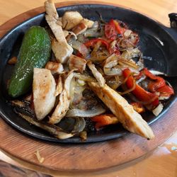 Cazadores Mexican Restaurant - Chicken fajita