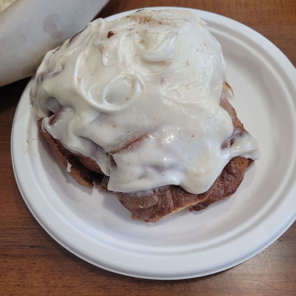 Hop Garden - Cinnamon roll - Barbeque Near Me - Evansville, Wisconsin