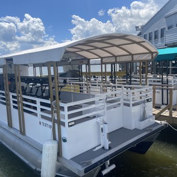 Houston Pedal Barge - Beautiful boats! - Boat Tours Near Me - Seabrook, Texas Houston Pedal Barge - Beautiful boats! - Boat Tours Near Me - Seabrook, Texas