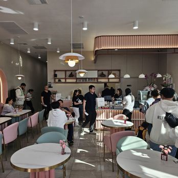 Mango Mango Dessert - Write when you walk in. Cute pink chairs. - Desserts Near Me - Las Vegas, Nevada Mango Mango Dessert - Write when you walk in. Cute pink chairs. - Desserts Near Me - Las Vegas, Nevada