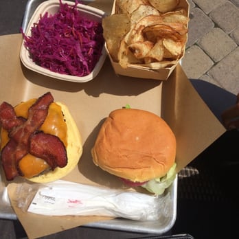 Backyard Bar & BBQ - Burger kale slaw and chips - Barbeque Near Me - Truckee, California