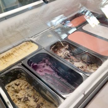 Sweet Republic - Ice cream case - Ice Cream & Frozen Yogurt Near Me - Tempe, Arizona