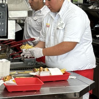 In-N-Out Burger - Burgers Near Me - Santa Fe Springs, California In-N-Out Burger - Burgers Near Me - Santa Fe Springs, California