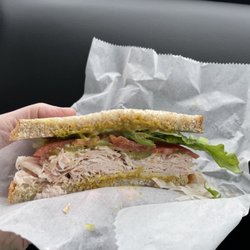 The Farmers Creamery/The Farm Kitchen - Turkey sandwich - made to order