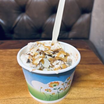 Himalaya Ice - Tesla Rolls - Ice Cream & Frozen Yogurt Near Me - San Juan, Puerto Rico Himalaya Ice - Tesla Rolls - Ice Cream & Frozen Yogurt Near Me - San Juan, Puerto Rico