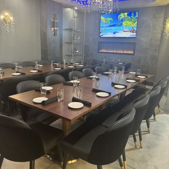 Tallo - Inside - Caribbean Near Me - Wesley Chapel, Florida