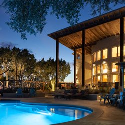 The Retreat at Crystal Creek - Small weddings, corporate retreats, family reunions!  Plenty of space to relax and entertain!