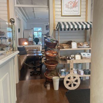 French Press - Coffee & Tea Near Me - Moorestown, New Jersey
