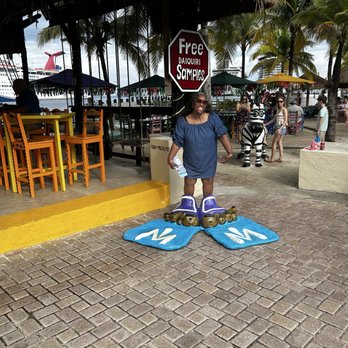 Fat Tuesday Cozumel Centro - Clearly I'm having fun! Lol - Bars Near Me - Cozumel, ROO Fat Tuesday Cozumel Centro - Clearly I'm having fun! Lol - Bars Near Me - Cozumel, ROO