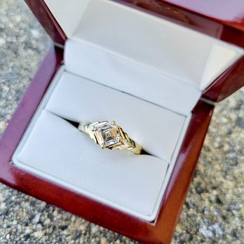 Integrity Jewelers - The finished proposal ring! - Jewelry Near Me - Garden Grove, California Integrity Jewelers - The finished proposal ring! - Jewelry Near Me - Garden Grove, California