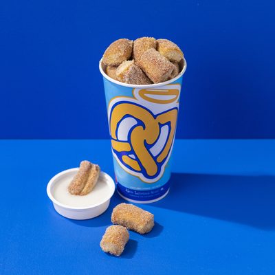 Auntie Anne's by null