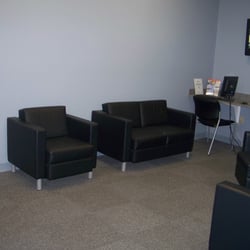 Bush Auto Place waiting area