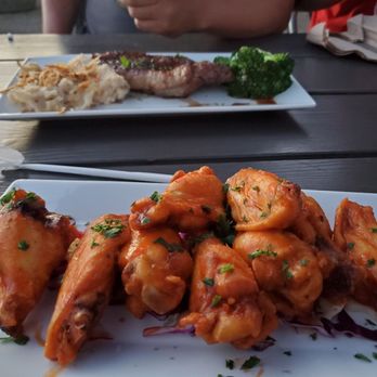 1850 Restaurant - House BBQ wings (Buffalo basically) and Ribeye - American Near Me - Mariposa, California