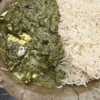 Momo Souls - Saag (Spinach) and Paneer (fresh cheese) with rice - Himalayan/Nepalese Near Me - Los Angeles, California Momo Souls - Saag (Spinach) and Paneer (fresh cheese) with rice - Himalayan/Nepalese Near Me - Los Angeles, California