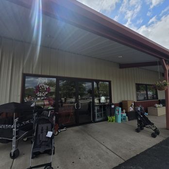 Little Darlings - Used, Vintage & Consignment Near Me - Bentonville, Arkansas Little Darlings - Used, Vintage & Consignment Near Me - Bentonville, Arkansas