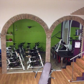 Donas - Gyms Near Me - Zaragoza, Z