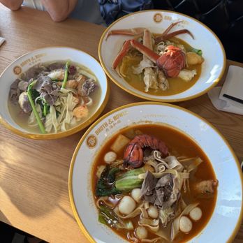 Broth And Bowls - Hot Pot Near Me - Kent, Washington