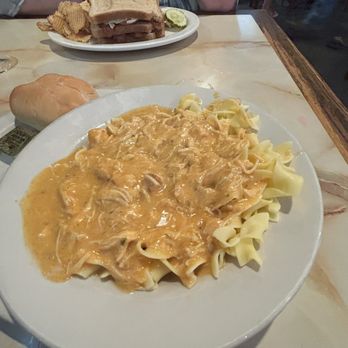 Muldoon's Saloon & Eatery - Chicken Paprikash - Burgers Near Me - Cleveland, Ohio Muldoon's Saloon & Eatery - Chicken Paprikash - Burgers Near Me - Cleveland, Ohio