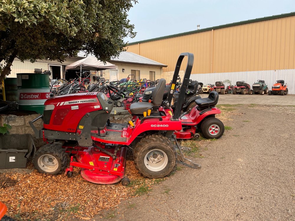 AARON’S HONEST ENGINE Updated September 2024 35 Reviews 630 1st St, Gladstone, Oregon