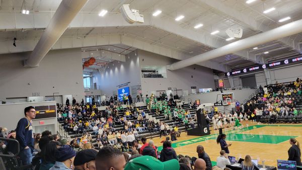 Wayne State Fieldhouse