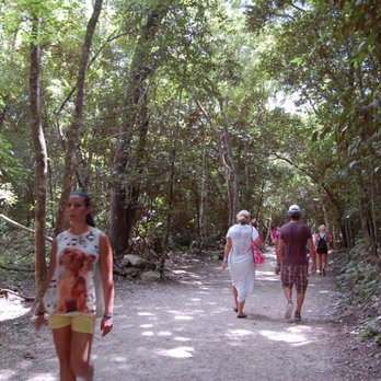 Zona Arqueológica de Cobá - Landmarks & Historical Buildings Near Me - Cobá, ROO