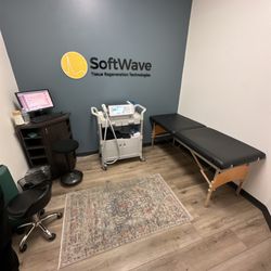 Cool Springs Chiropractic - Treatment room