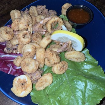 Diane's Saddleback Grill - Calamari 7/10 - Bars Near Me - Lake Arrowhead, California
