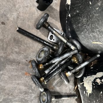 Yafa Garage Door - Wheels being replaced. - Garage Door Services Near Me - Orange, California Yafa Garage Door - Wheels being replaced. - Garage Door Services Near Me - Orange, California