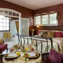 King's Cottage - Relax and re-connect in the Carriage House at King's Cottage Bed & Breakfast