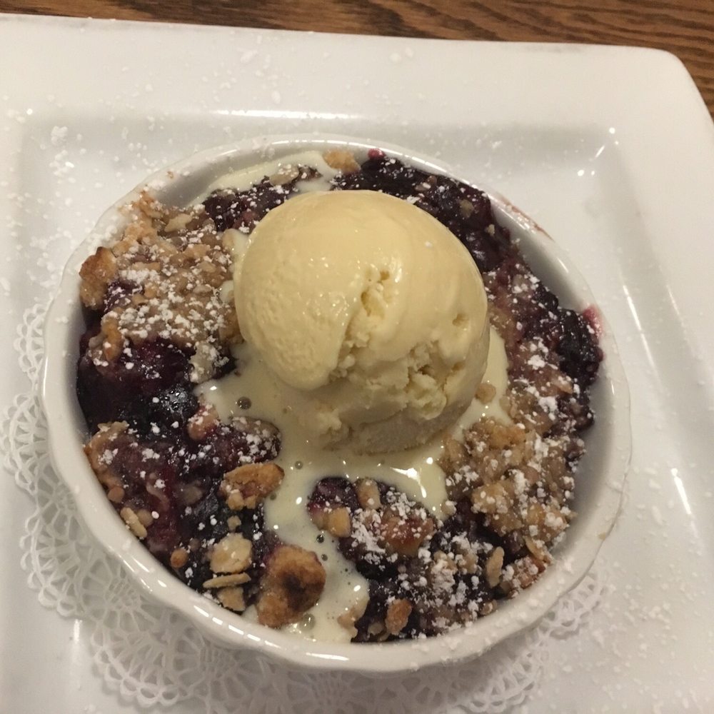 Chautauqua Dining Hall - Cobbler a la mode...YUM - American Near Me - Boulder, Colorado