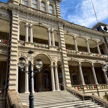 Iolani Palace - Museums Near Me - Honolulu, Hawaii