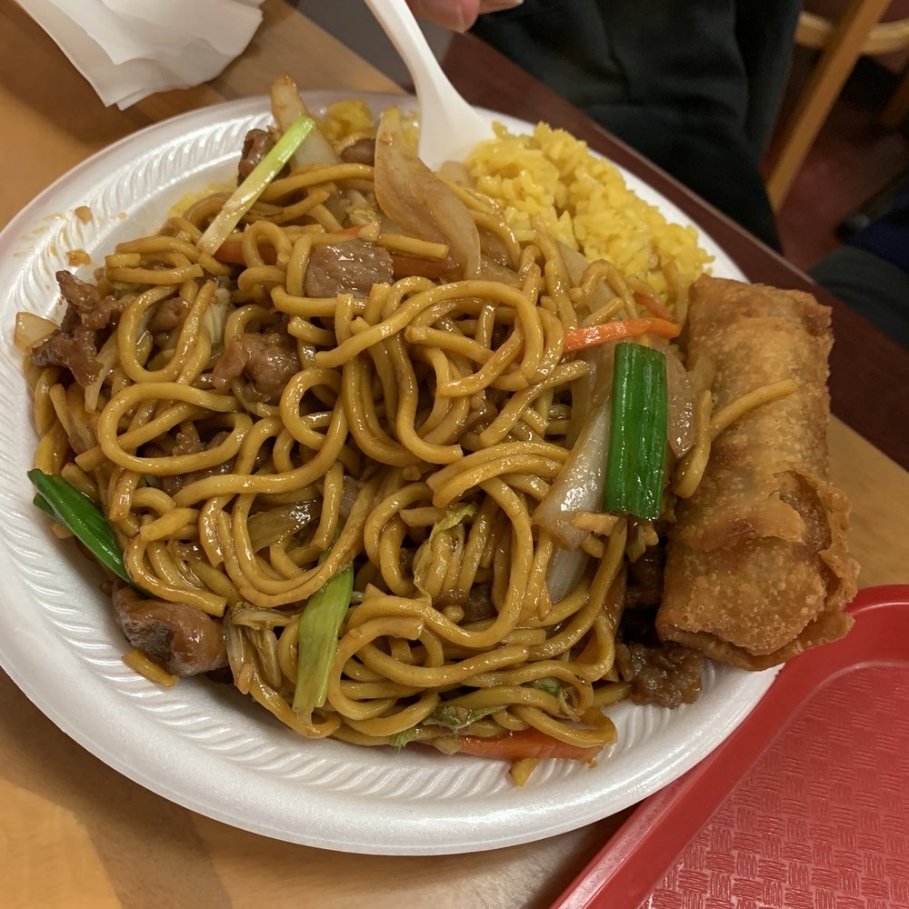 Lo mein, fried rice, egg roll Lo mein, fried rice, egg roll