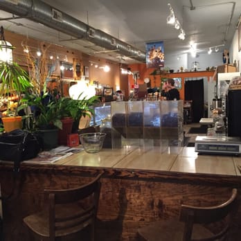 aLatté Cafe - Bar/counter - Coffee & Tea Near Me - Norfolk, Virginia