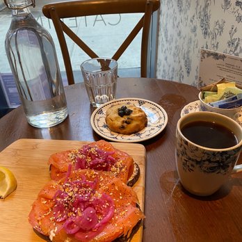 maman - Tartine Au Saumon, White Chocolate Blueberry Lavender Cookie, americano - French Near Me - New York, New York maman - Tartine Au Saumon, White Chocolate Blueberry Lavender Cookie, americano - French Near Me - New York, New York