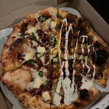 Ciao Down - Half Legendary Snake Bite, Half Burning Up Nashville - Food Trucks Near Me - Tucson, Arizona