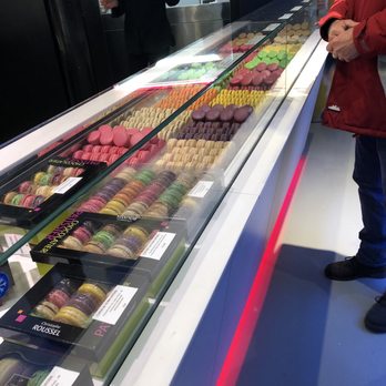 Christophe Roussel - Chocolatiers & Shops Near Me - Paris, 75 Christophe Roussel - Chocolatiers & Shops Near Me - Paris, 75
