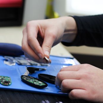Best Locksmith - Jacksonville - Key Fob repair and reprogramming. - Keys & Locksmiths Near Me - Jacksonville, Florida Best Locksmith - Jacksonville - Key Fob repair and reprogramming. - Keys & Locksmiths Near Me - Jacksonville, Florida
