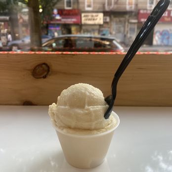 Mr Ps Ice Cream Shop - Ice Cream & Frozen Yogurt Near Me - Brooklyn, New York
