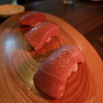 Kabooki Sushi - Tuna flight (2.5/5) - Japanese Near Me - Orlando, Florida