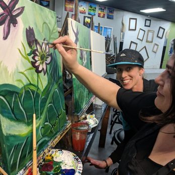 Memo's Canvas - Paint & Sip Near Me - Montclair, California
