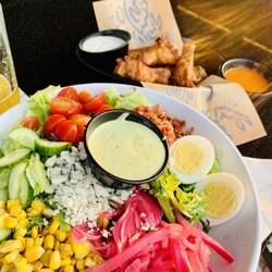 Chickie's & Pete's - Cobb salad and dry snack classic wings-