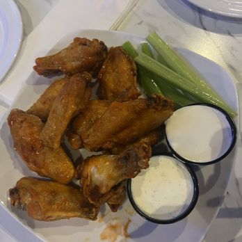 Corner Pub & Grill - Wings! - Pizza Near Me - Canton, Michigan