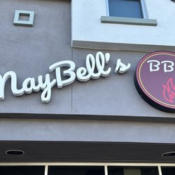 Maybells BBQ - Store front sign