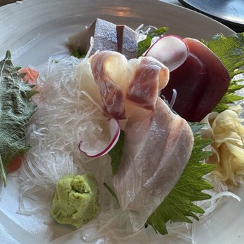 Leezakaya - Sashimi too - Izakaya Near Me - Aurora, Colorado